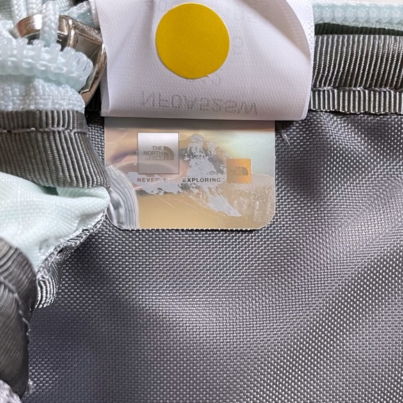 The North Face Women’s Borealis Mini 10 Liter Backpack - Picture 8 of 8